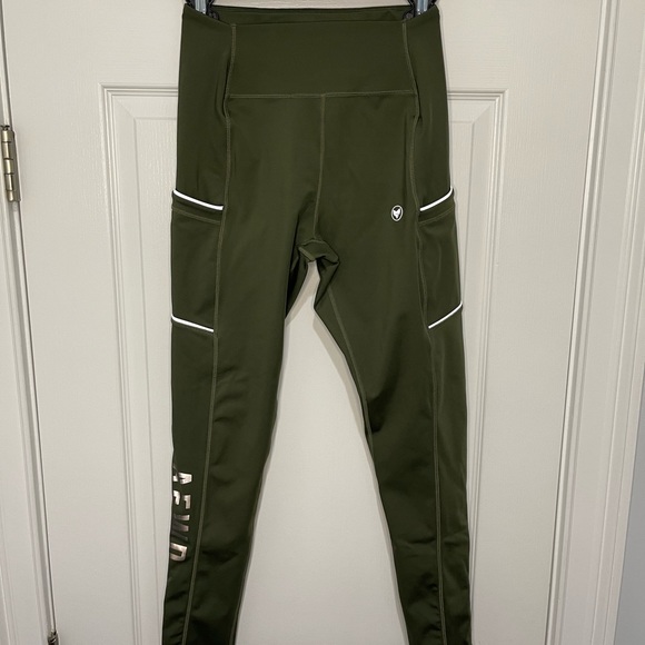Alpha Forward Leggings - Picture 1 of 5